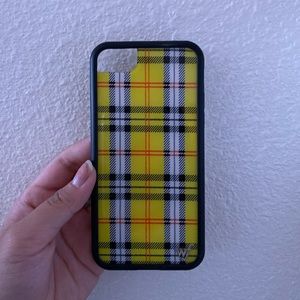 Wildflower yellow plaid case (iPhone 6,6s,7,8)